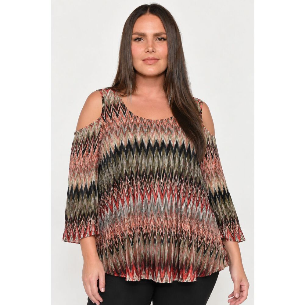 🆕 Avenue Cold Shoulder Pleated Chevron Print Blouse
